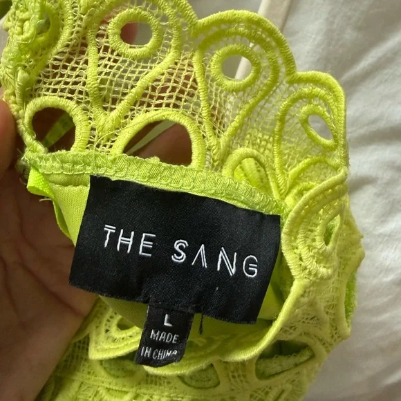 Lace ruffled mini dress - neon Lime Green - Picture 2 of 6